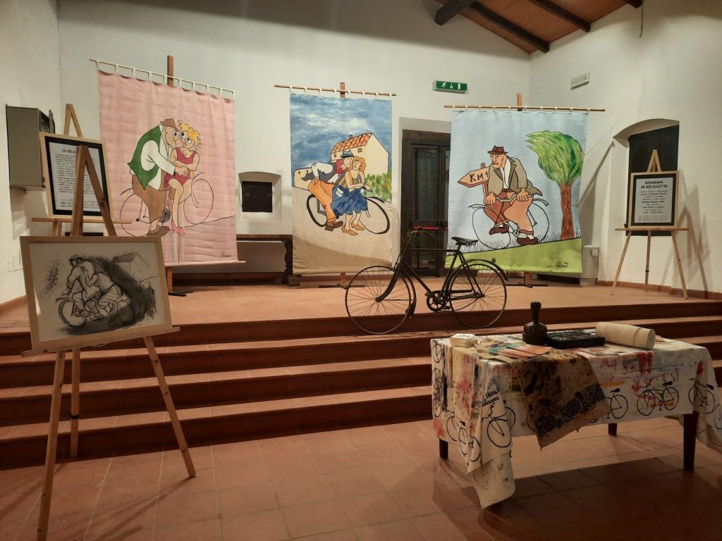 Veduta generale della mostra "La bicicletta"