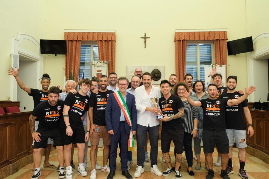 FAENZA.-Calcio-a-5-il-Mernap-Faenza-incontra-l-amministrazione