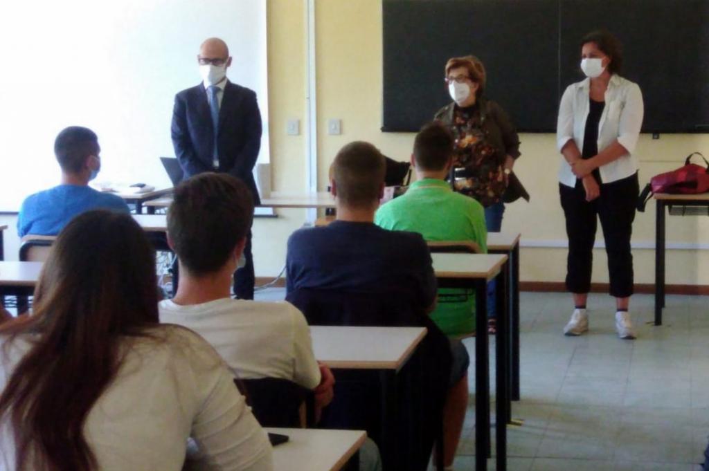 Inontro degli Amministratori con gli alunni della scuola superiore