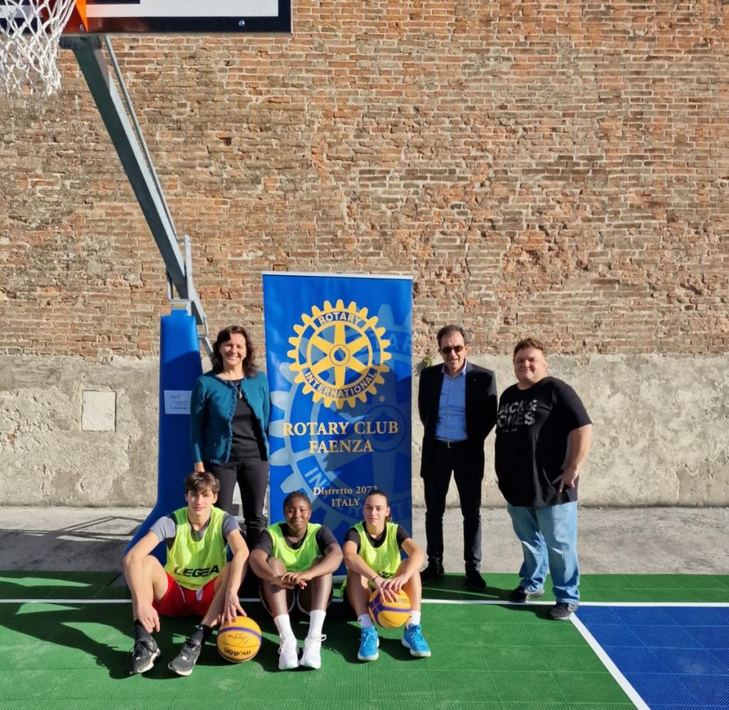 FAENZA.-Dopo-l-alluvione-rinasce-il-campo-di-basket